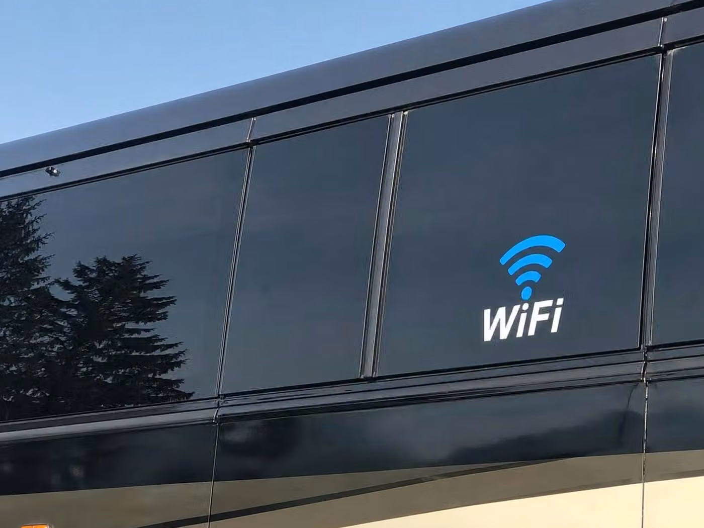marion 18 passenger minibus wifi