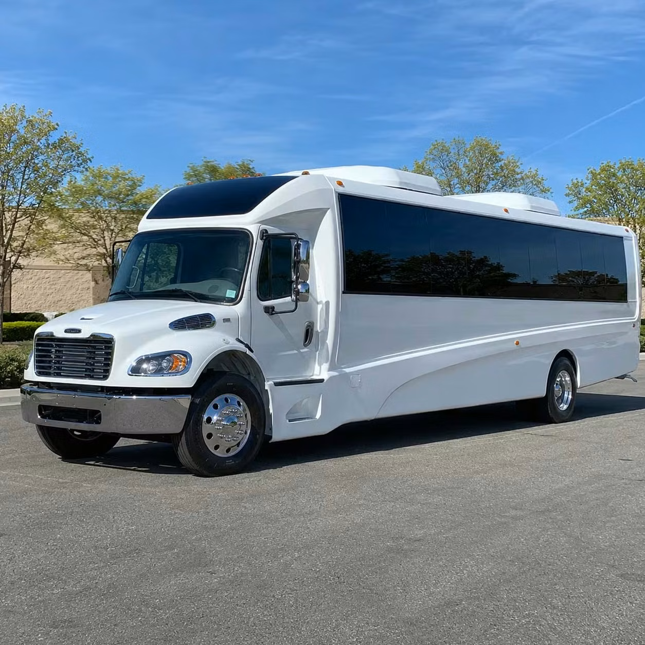 marion 28 passenger minibus rental